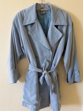 💨 Larry Levine Powder Blue Belted Trench Coat (Size M)